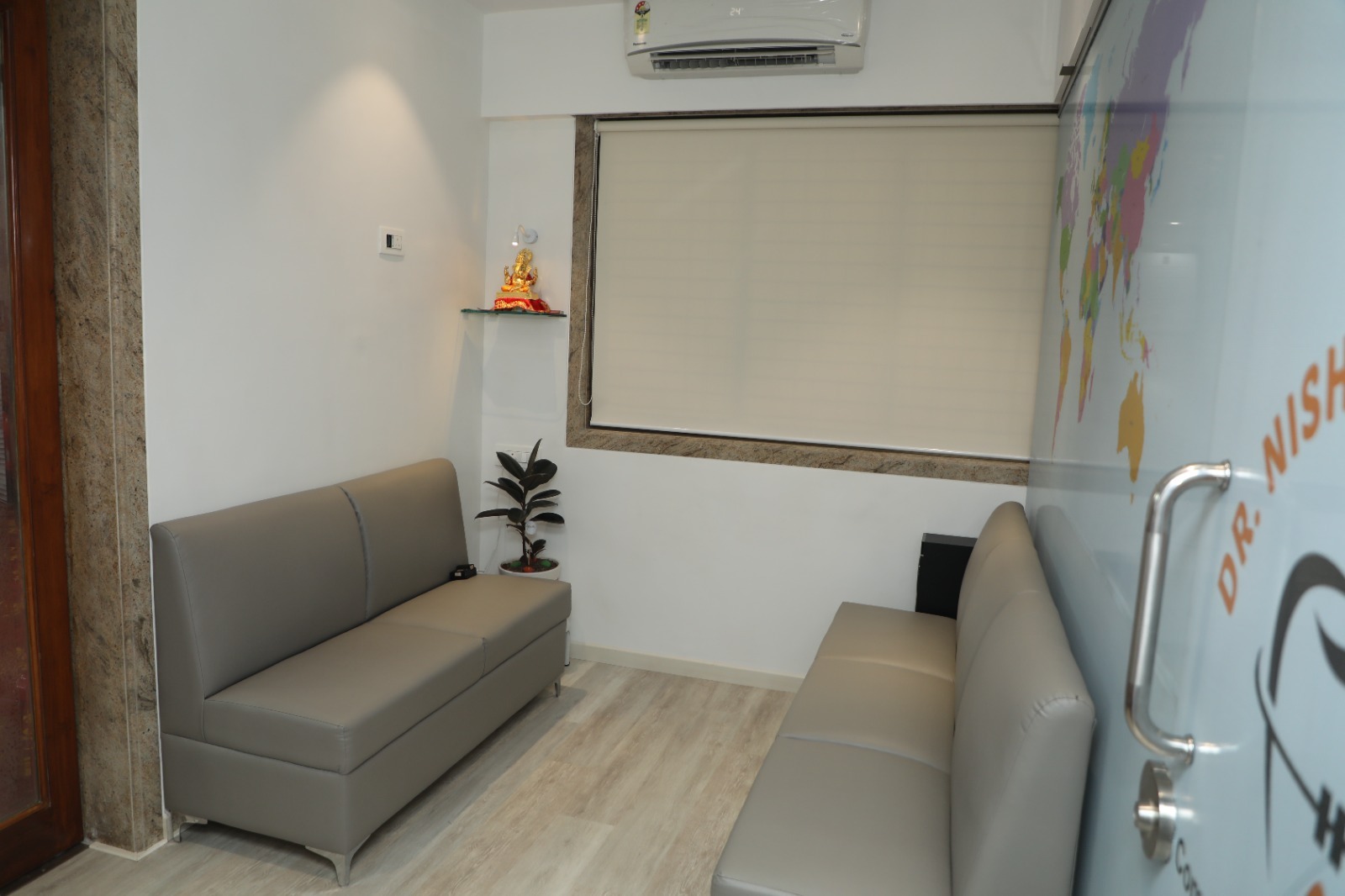 Best Dentist in Dahisar West